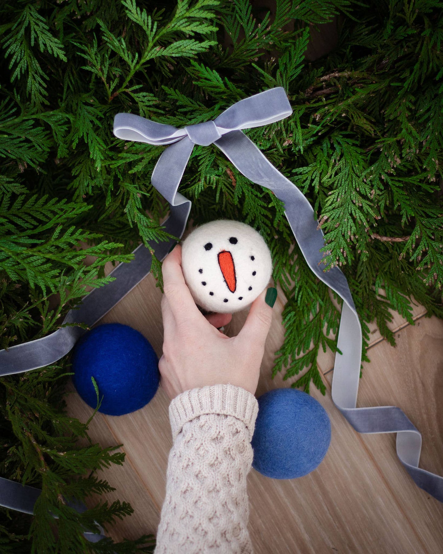 Friendsheep - Vintage Holidays Eco Wool Dryer Balls - Snowman BLUE