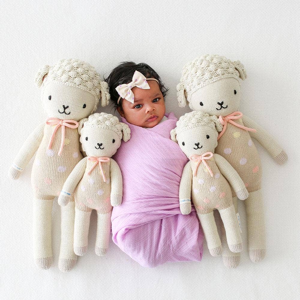 cuddle+kind - Lucy the lamb (pastel), gives 10 meals