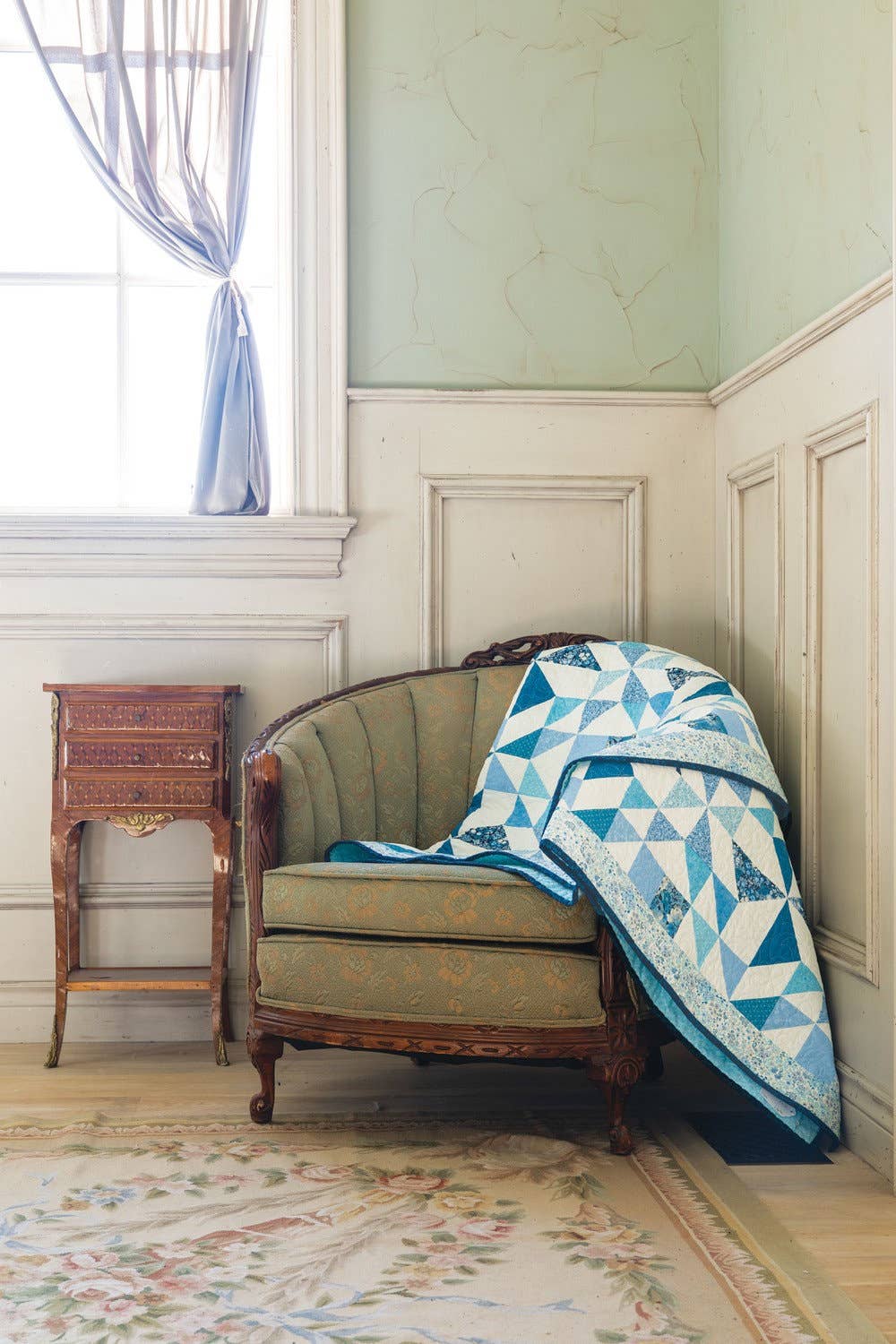 PhoebeMoon Designs - Wind and Waves Throw Quilt Pattern