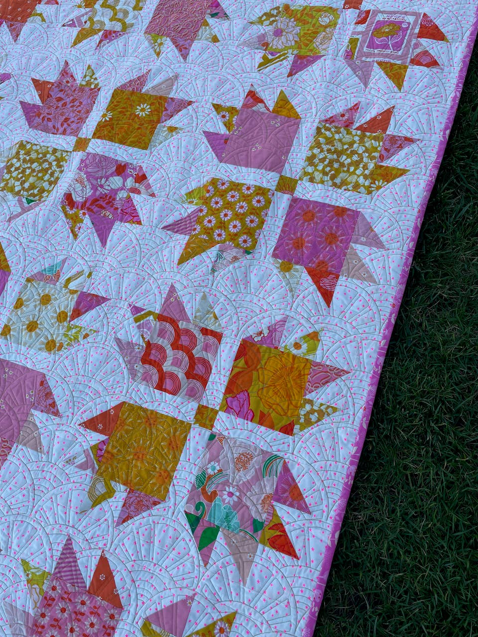AllisonRamsing.com - *NEW PATTERN* Charm Pack Bear Paw Quilt Pattern - Printed