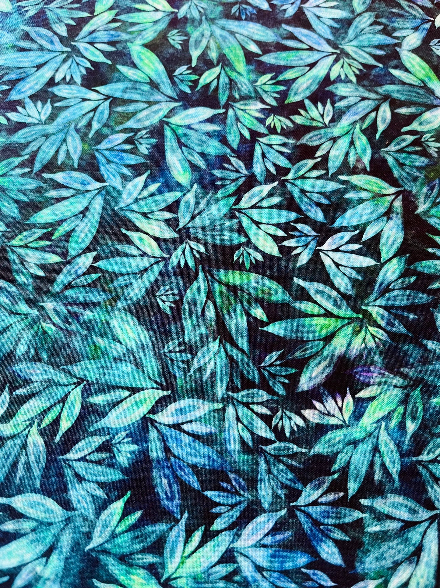 The Mouse & The Peacock - 6 (1/2 YD CUTS) OF PREMIUM COTTON FABRIC NESTLED IN GIFT BOX