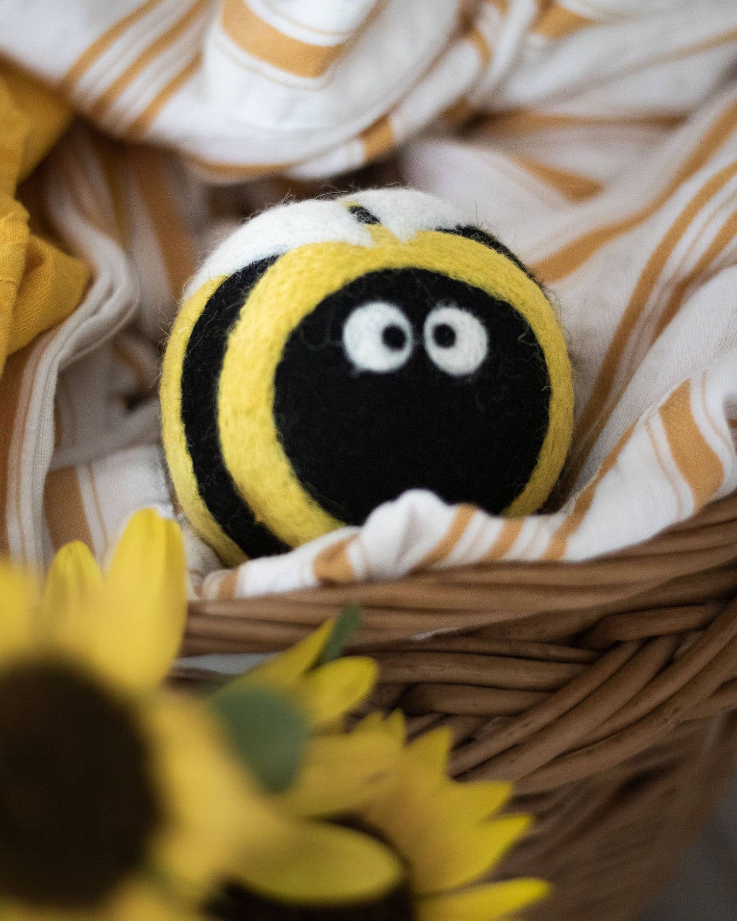 Friendsheep - Bee Trio Eco Wool Dryer Balls - Set of 3