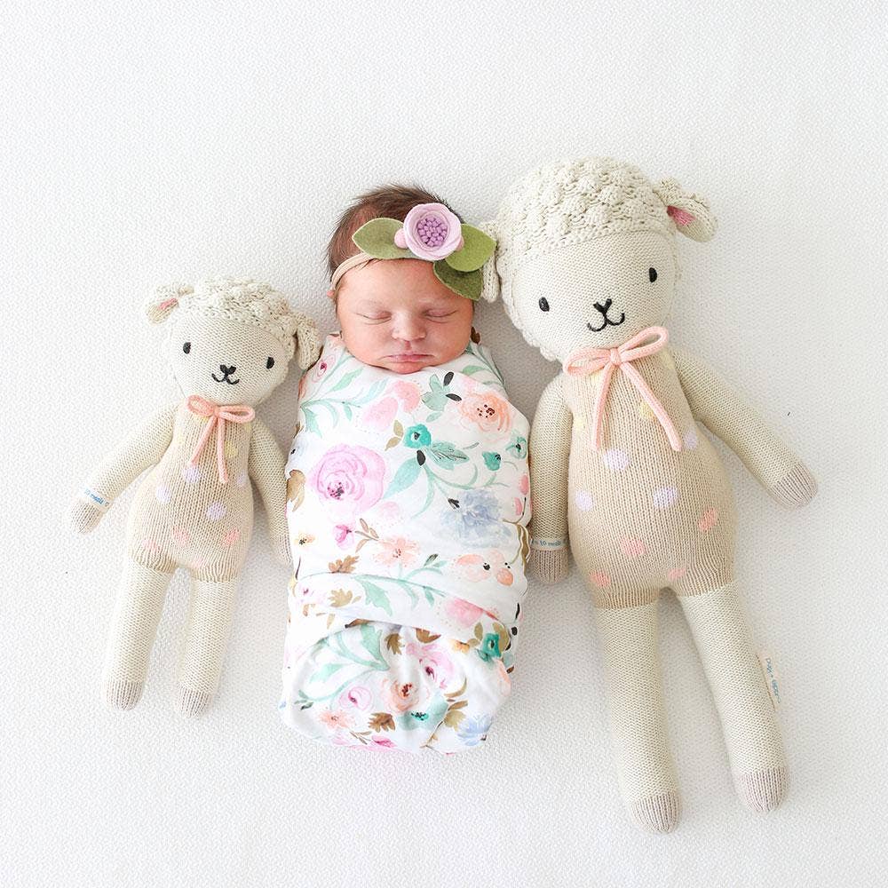 cuddle+kind - Lucy the lamb (pastel), gives 10 meals