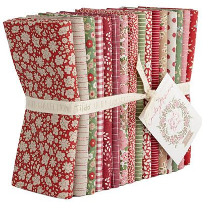 Tilda Creating Memories FQB 16 Fabrics 20x22in Winter