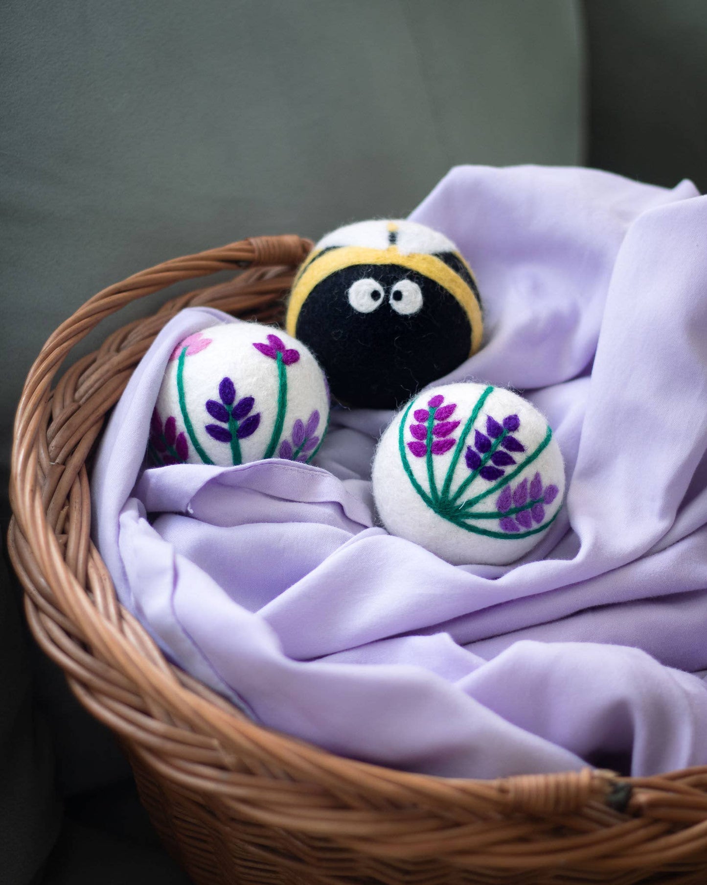 Friendsheep - Lavender Fields Eco Wool Dryer Balls - BEE