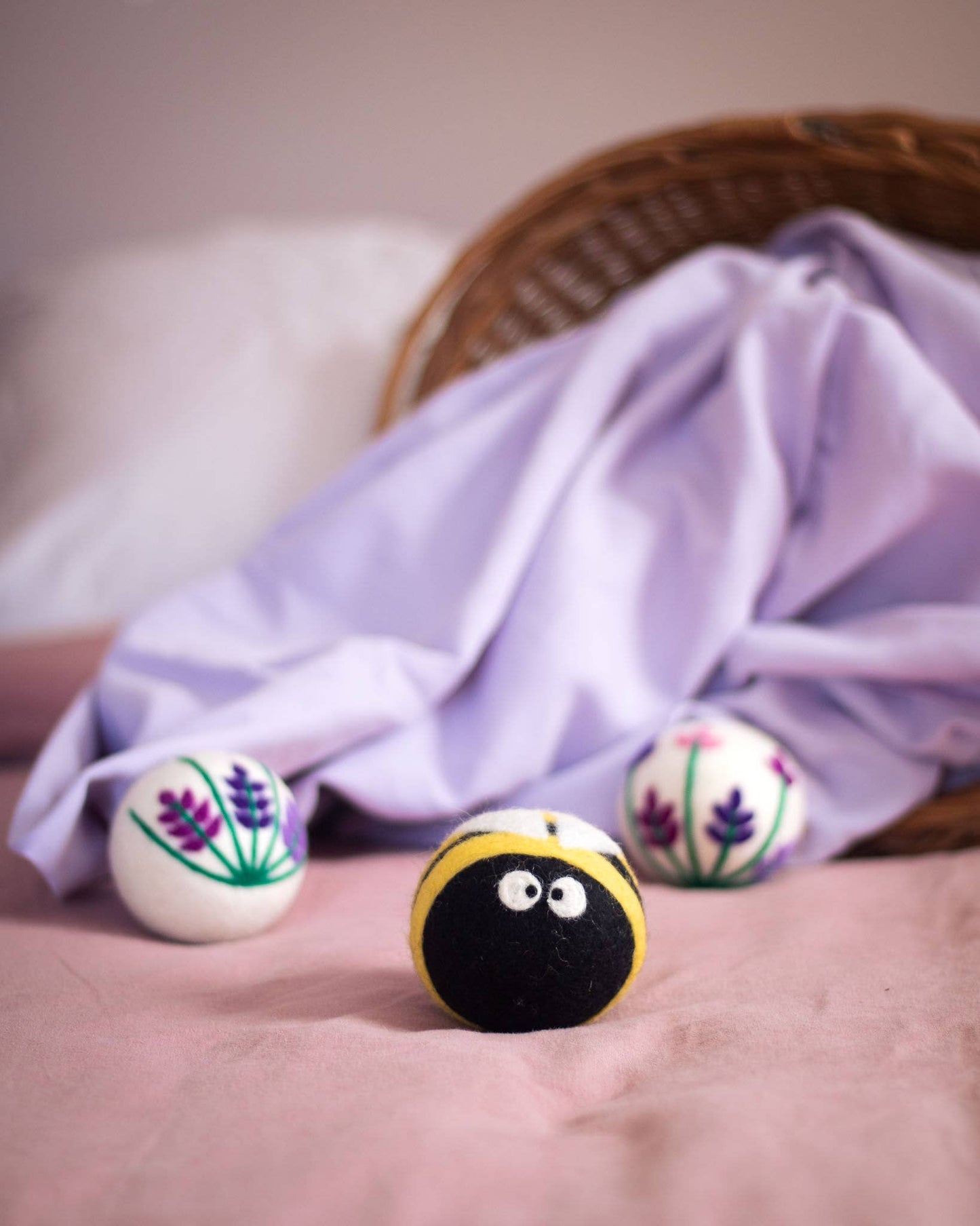 Friendsheep - Lavender Fields Eco Wool Dryer Balls - BEE