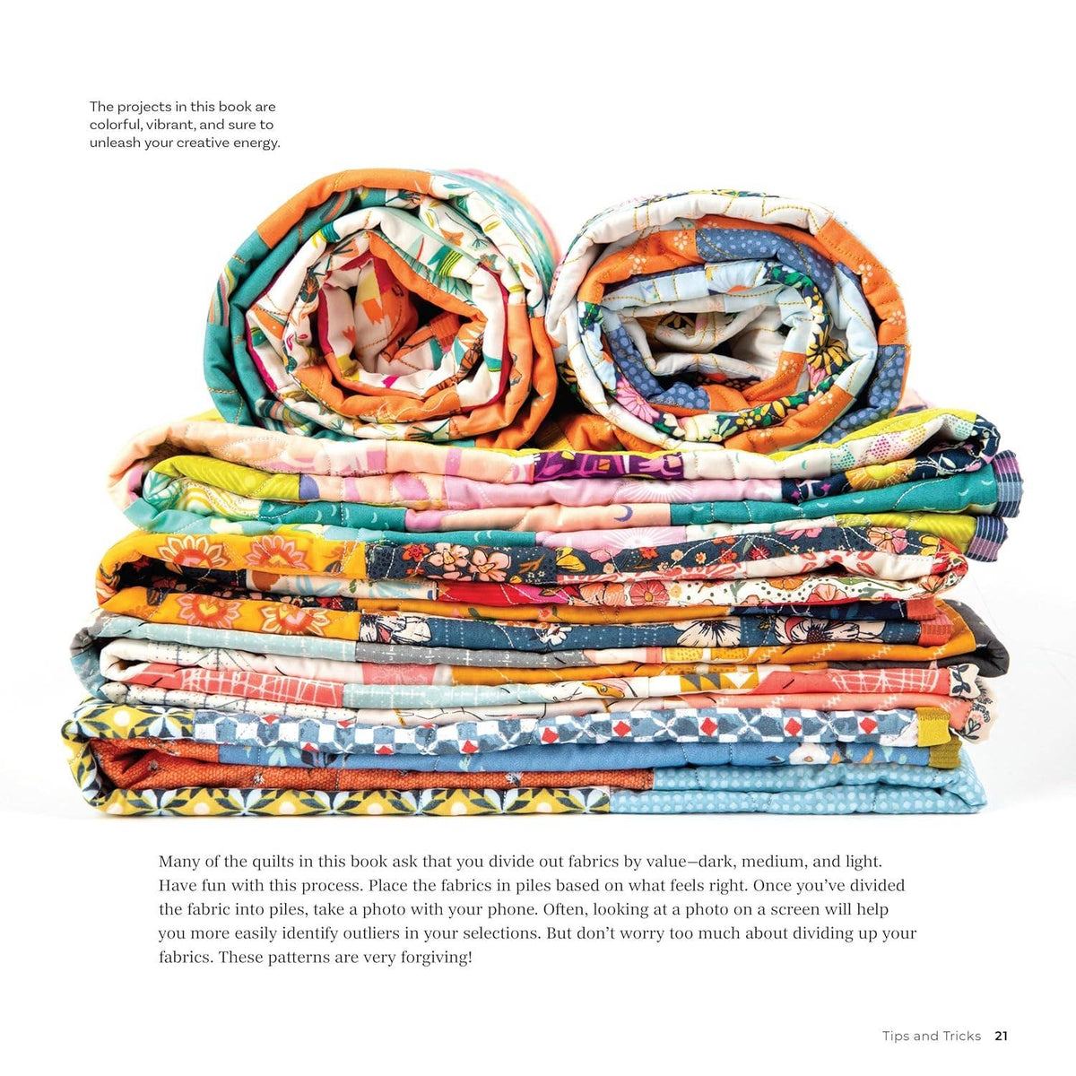 Fox Chapel Publishing - 10-Inch Square Quilt Block Book - 40+ Quilt Patterns